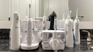 Máy Tăm Nước Không Dây Cầm Tay Có Gì Khác So Với Máy Để Bàn?